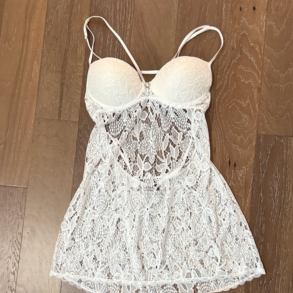 Seductive Wear Lace Chemise with Jewel Accent - Picture 4 of 8